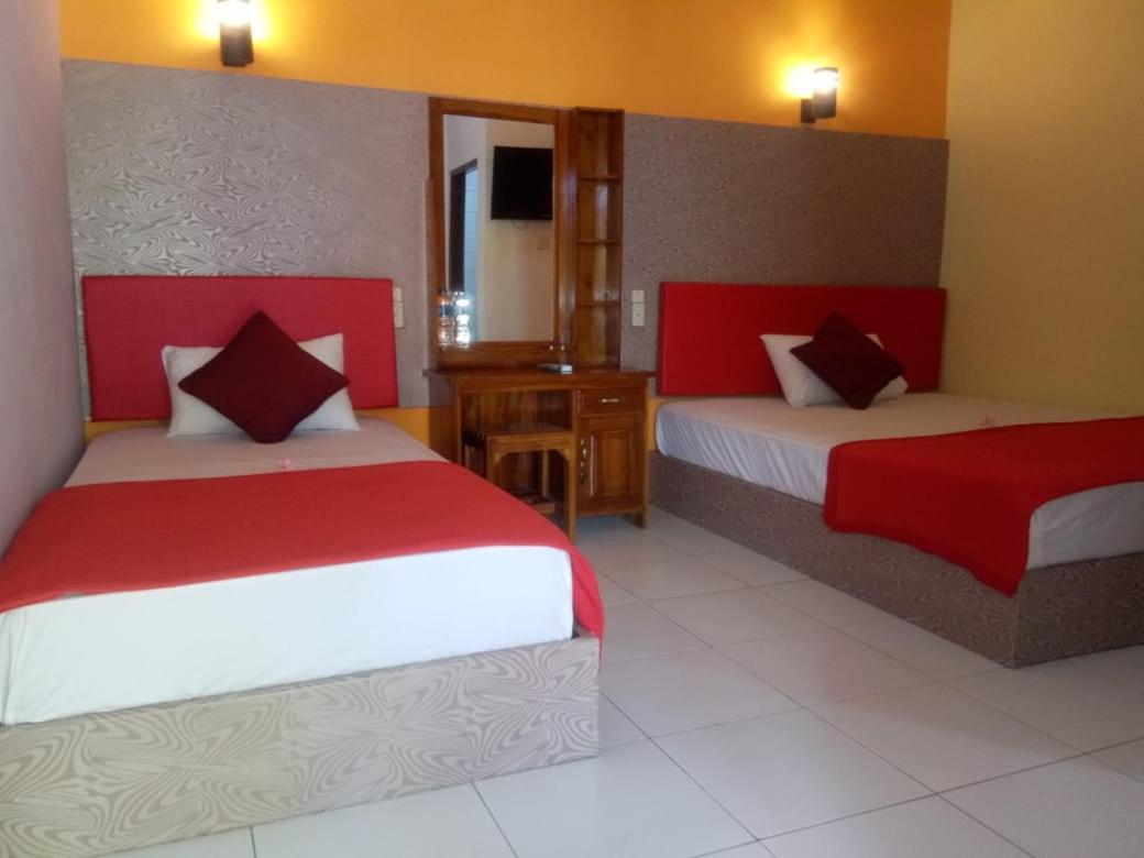 Hotel Segara Mandala Negara  Buitenkant foto