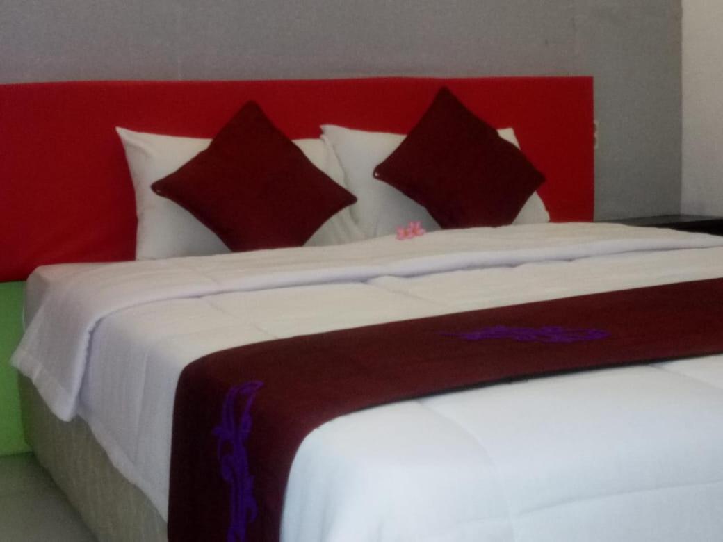 Hotel Segara Mandala Negara  Kamer foto